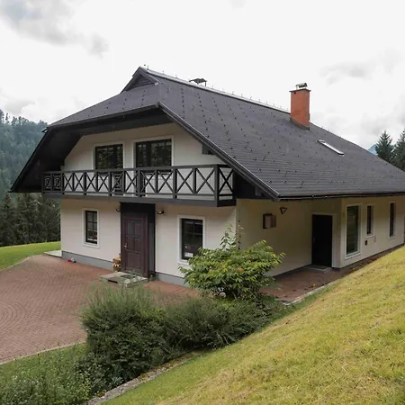 Karami Mountainhouse Oda ve Kahvaltı Tržič