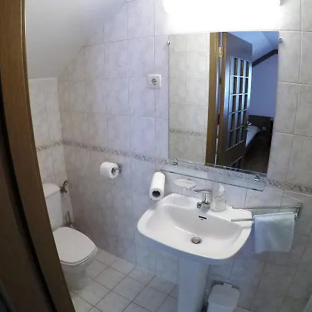 Karami Mountainhouse 3* Tržič
